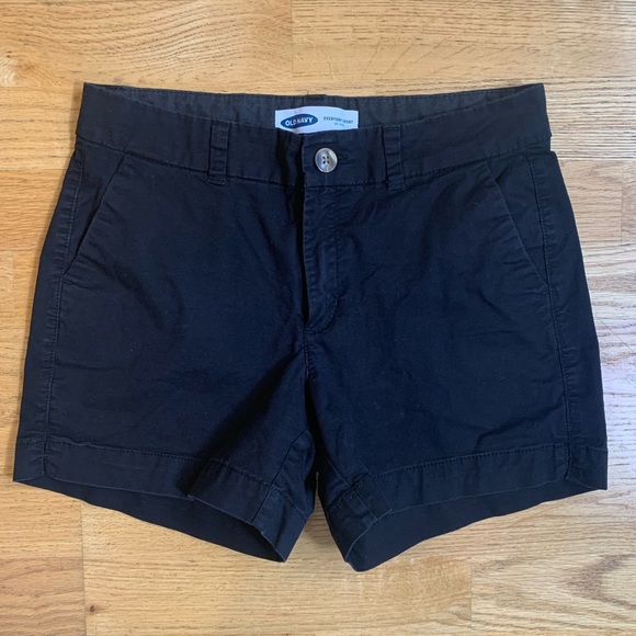 Old Navy Twill Everyday Shorts 5” Inseam - Picture 1 of 3